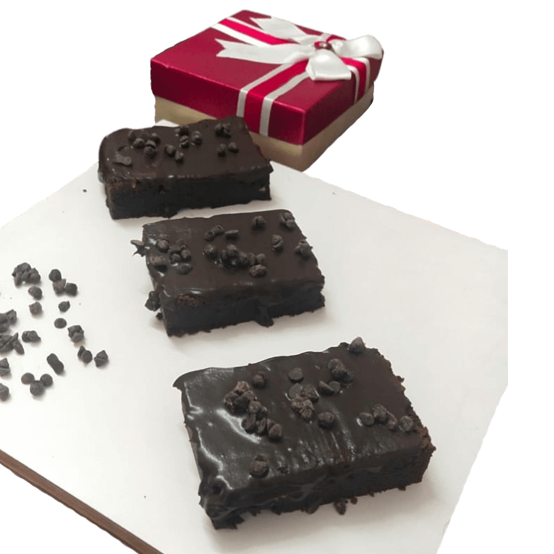 Delicious Chocolate Chip Brownies Gift Pack online delivery in Noida, Delhi, NCR,
                    Gurgaon